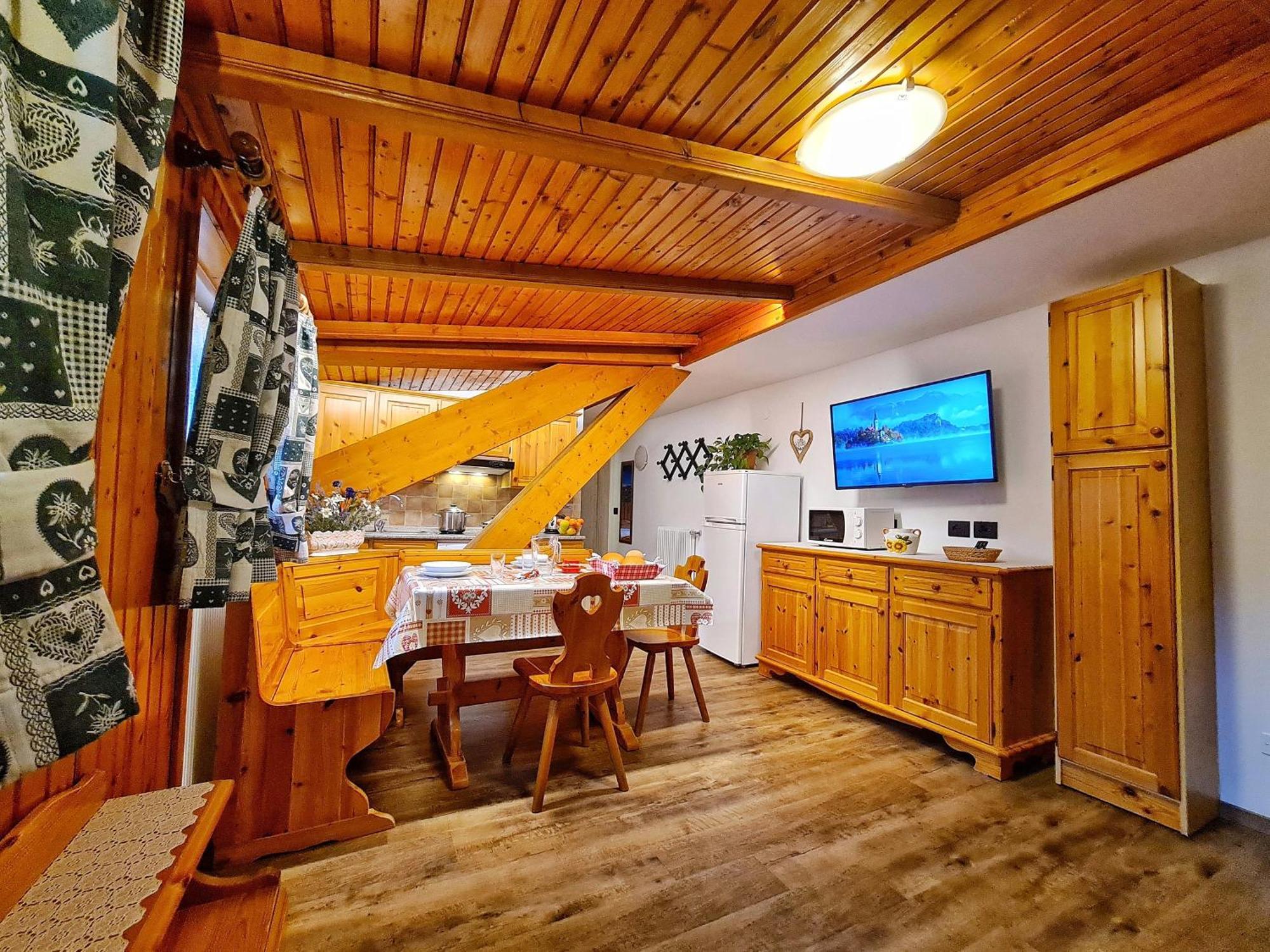 Appartamenti Residence La Roggia Pozza di Fassa Phòng bức ảnh