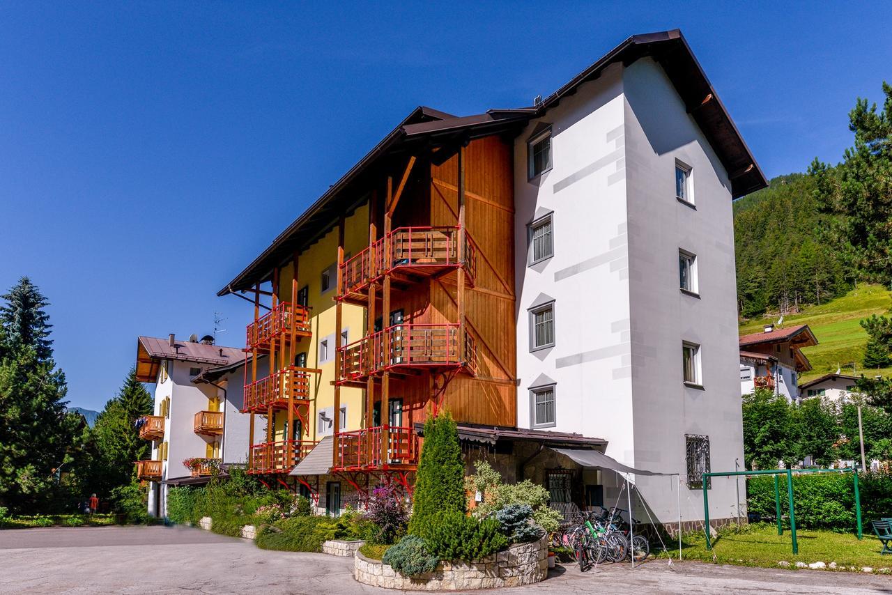 Appartamenti Residence La Roggia Pozza di Fassa Ngoại thất bức ảnh